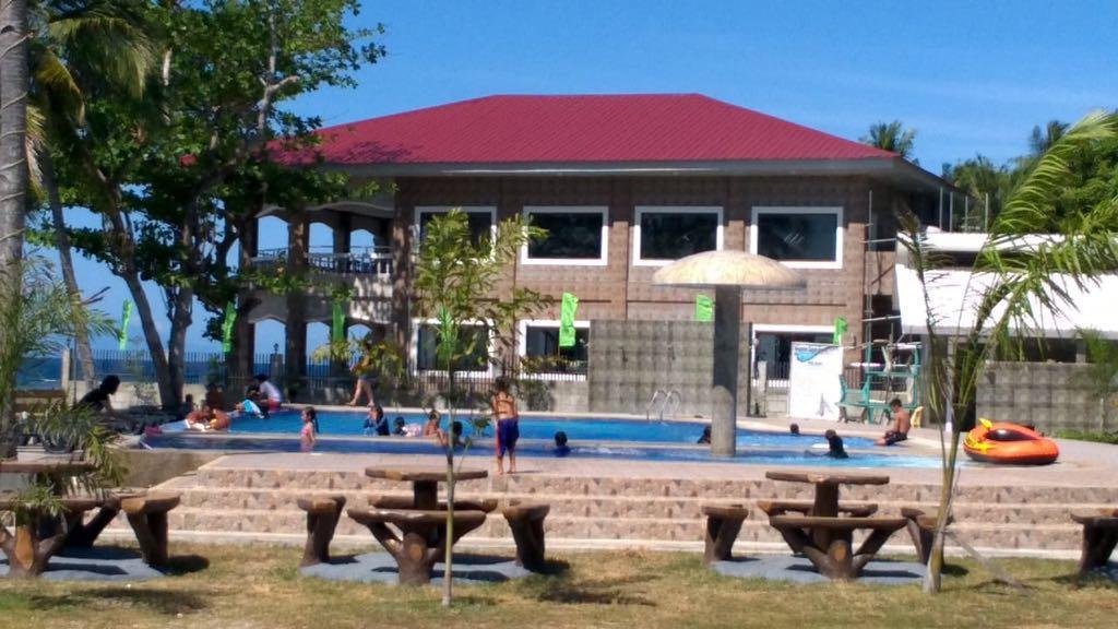 Lagoon Beach Resort Gitagun Extérieur photo